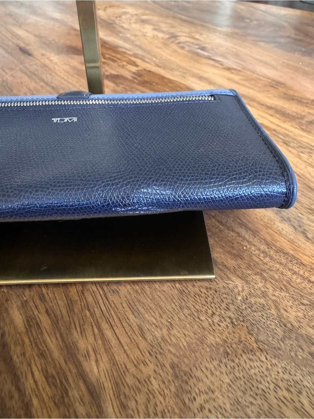 TUMI Continental Wallet Two-Tone Blue Leather Silver Hardware Navy Cornflower - Picture 8 of 10